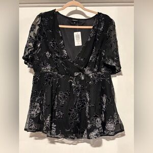 torrid Black Sheer Floral Velvet Burnout Wrap Top